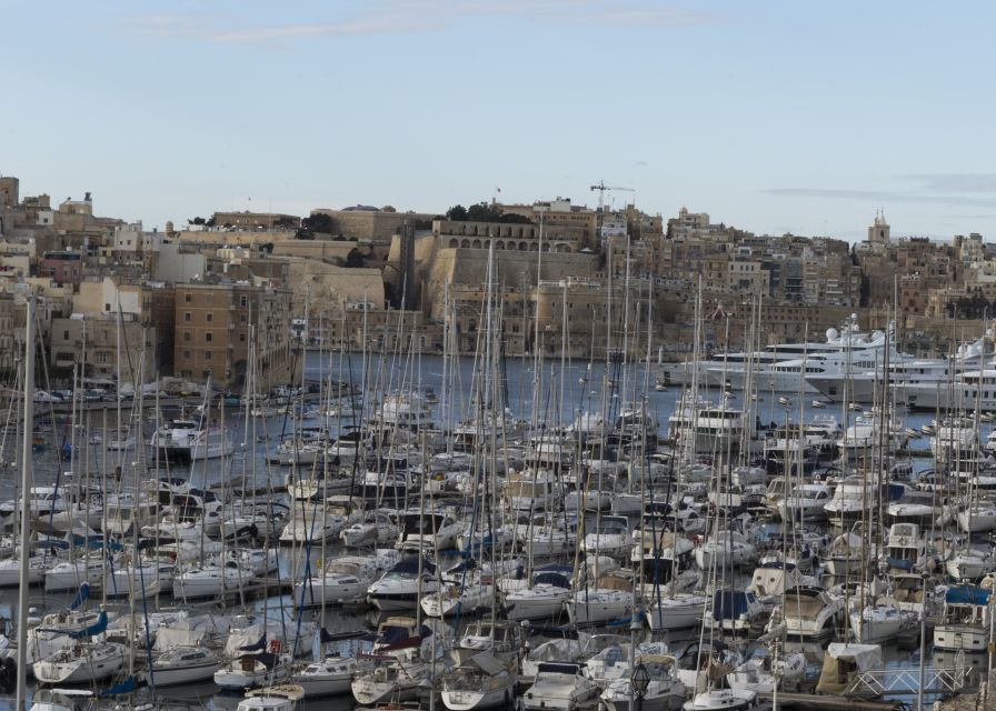 3 Cities - Guided tour of Birgu in English - French - German - The Collachio and the Knights’ former quarters