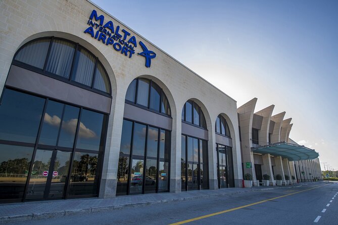 8 Seater Van - Malta International Airport to Hotel/Accommodation - From the terminal to your hotel in about 35 minutes