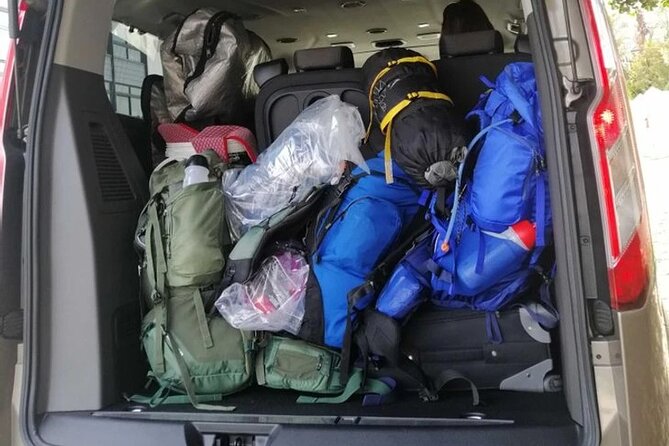 8 Seater Van - Malta International Airport to Hotel/Accommodation - Waiting for delayed flights