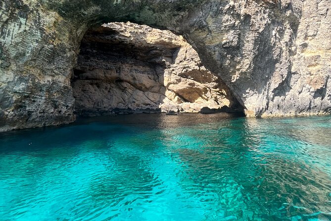 Blue Lagoon Ferry and Caves Tour - The ride to Comino and the Blue Lagoon