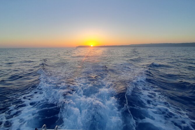Boat Charters Blue lagoon, Crystal Lagoon, Comino, Malta 4hr trip - What is included, and what you still need