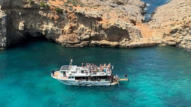 Comino Blue Lagoon & Crystal Lagoon - 3 Bay Cruise - The details that matter most
