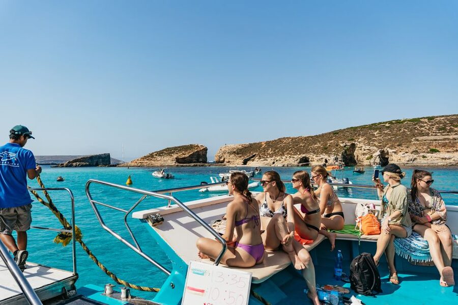 Comino: Blue Lagoon, Crystal Lagoon, and Seacaves Tour - Key points before you book