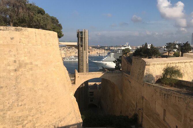 Discover Malta in one day (Private full day tour) - Valletta City Gate and the Maltese capital