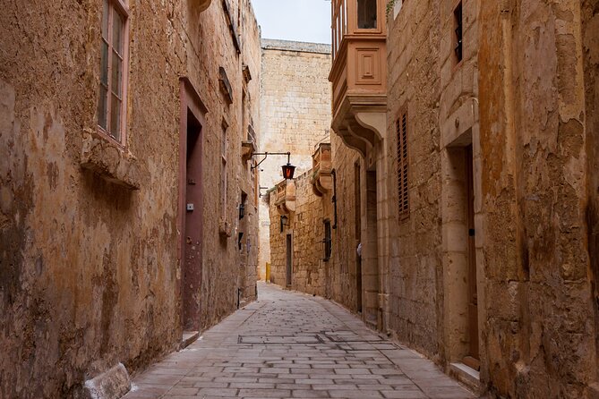 Discover Mdina & Rabat Private Walking Tour - Walking through Mdina’s Silent City