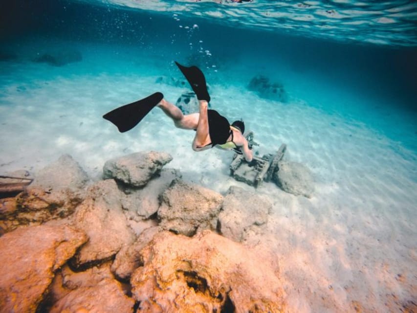 DiveSnap Underwater Sports Thrills:Lantern Point & P31 Wreck - What is included, and what costs extra