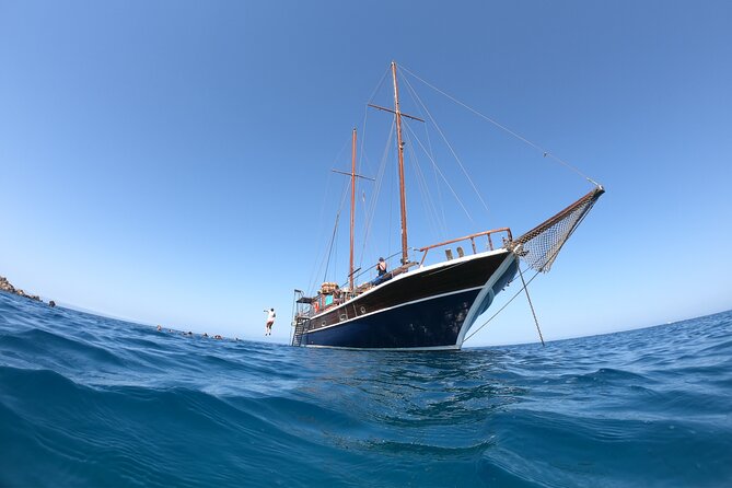 Fernandes Gozo & Comino - Leaving Valletta with transfers included