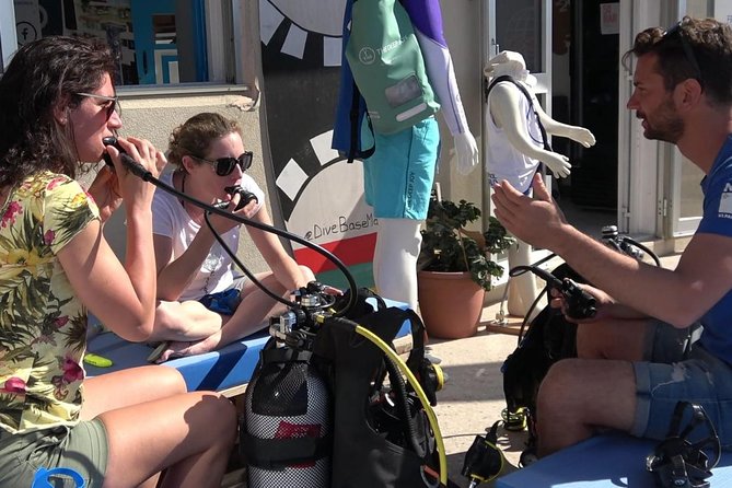 First scuba diving experience with instructor - Malta - Equipment, clothing, and the small practical details