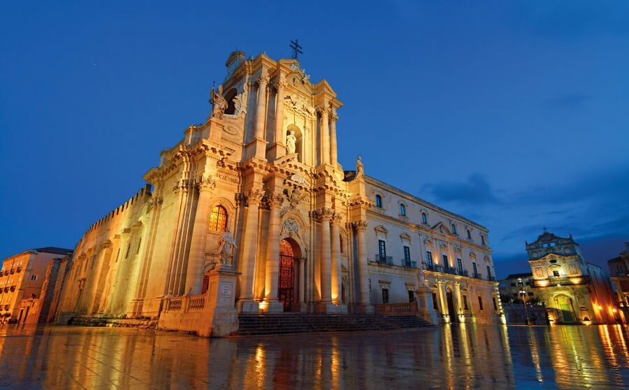 From Malta: Syracuse and Marzamemi Day Trip with Guide - Starting early at the Virtu Ferries terminal