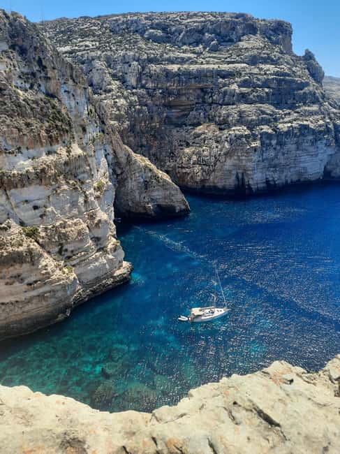 From Sliema: Blue Grotto Trip - Including Boat Cave Tour - Who will enjoy this outing most?