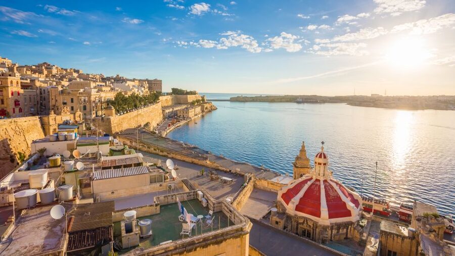From Sliema: Valletta and the Three Cities Scenic Cruise - The history works best when you can hear it