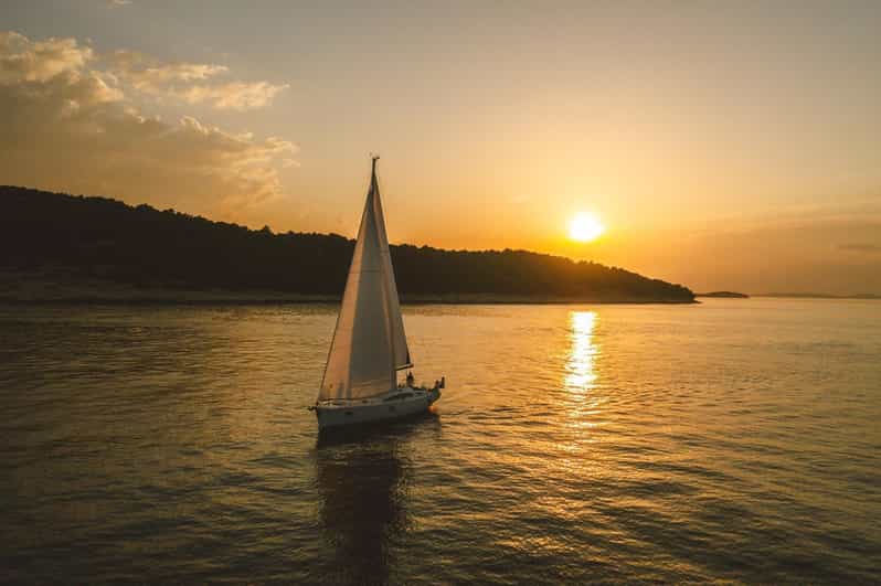 From Valletta: Romantic Sunset Cruise on a Sailing Yacht - Why this private Malta cruise feels different