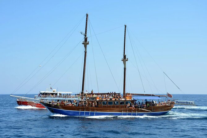 Full Day Fernandes Cruise with Lunch - Comino and the Blue Lagoon after lunch