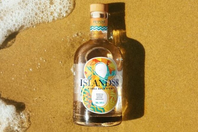 Gin and Chocolate Pairing Workshop in Malta - The first taste: Island8 small-batch gin