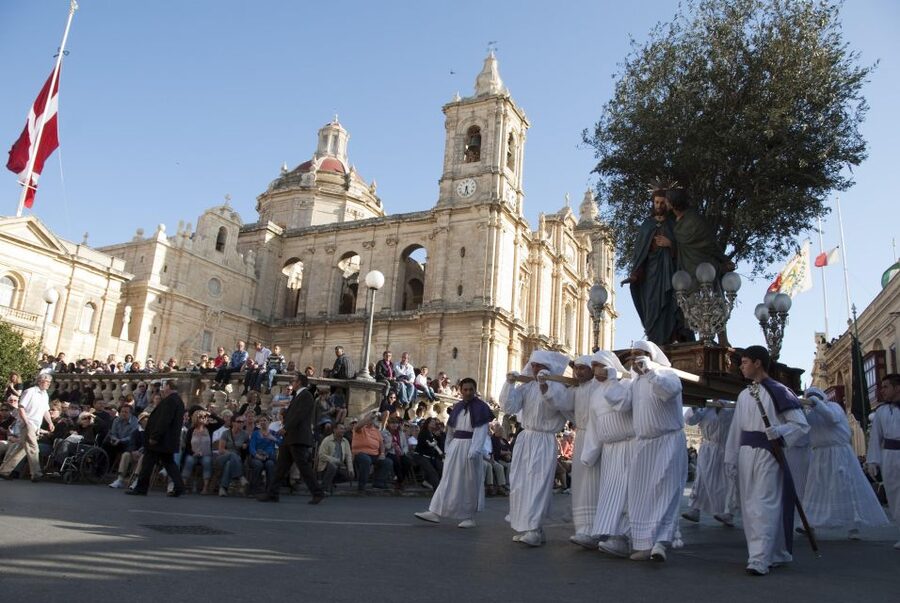 Good Friday Easter Procession with Commentary and Transport - Watching the statues leave the parish church