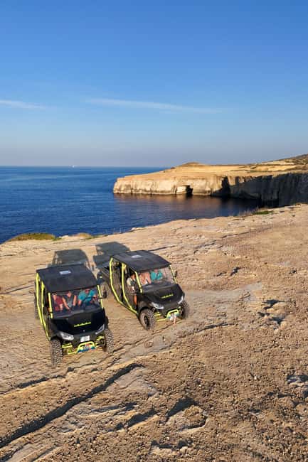 Gozo: All Inclusive 4x4 Chauffeured JEEP day safari - Wied il-Għasri, Xwejni Bay, and Marsalforn