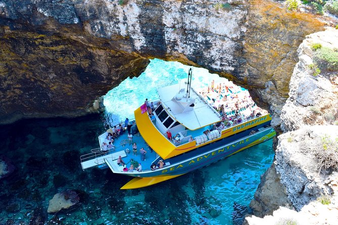 Gozo & Comino Islands, Blue Lagoon & Seacaves Tour - One hour at the Blue Lagoon