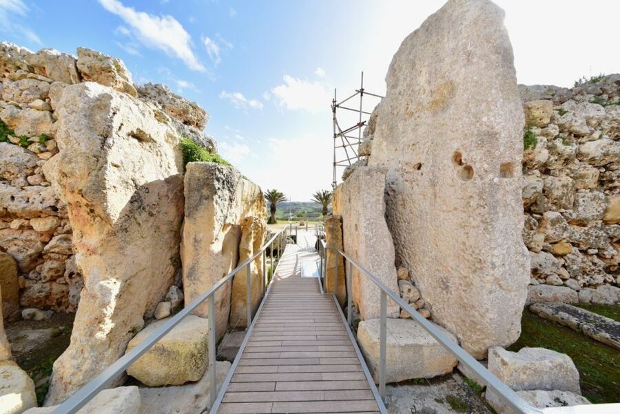 Gozo Full Day visiting Ggantija Temples, Salt Pans & Dwejra - Ggantija Temples and Gozo’s prehistoric scale