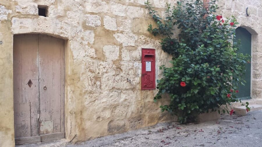 Gozo Victoria Walking Tour - The first 20 minutes: getting oriented in Victoria
