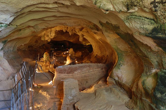 Hagar Qim temple (UNESCO), Limestone Heritage & Marsaxlokk Market guided tour - The guide and the pace of the day