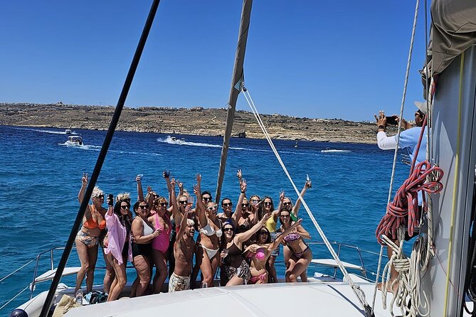 Half Day Scenic Catamaran Experience - The crew and onboard atmosphere