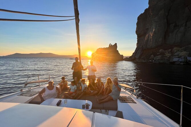 Half Day Scenic Catamaran Experience - Timing, seasons, and water temperature