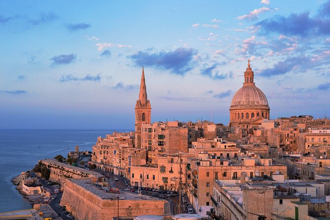 Highlights Self-Guided Scavenger Hunt and Tour in Valletta - The first three stops: learning the game