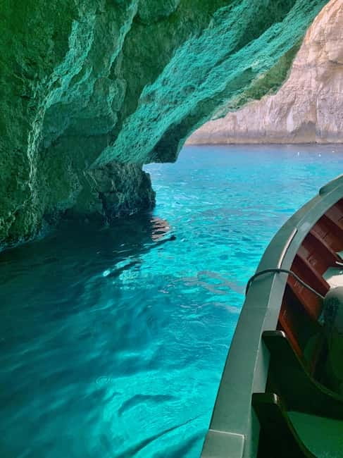 Malta: 5 hr Vintage Bus Tour - Mdina & Blue Grotto inc. food - Mdina: One Hour Inside Malta’s Ancient Capital