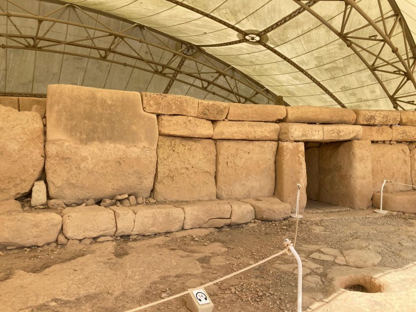 Malta: Ancient Wonders, Coastal Charms, and Cities Tour - Ħaġar Qim and Mnajdra, Malta’s great stone temples
