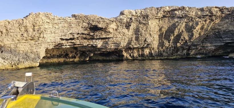 Malta: Blue Lagoon, Caves & around Comino Private Speedboat - Why this private Comino trip is different