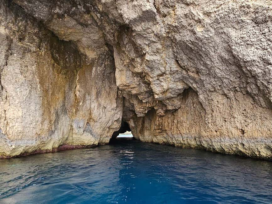 Malta: Blue Lagoon, Caves & around Comino Private Speedboat - Swimming, snorkeling, and cliff jumping