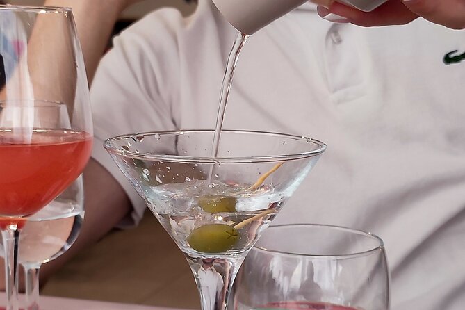 Malta Chocolate Factory Gin and Truffle Making Experience - Who will enjoy this Malta experience?