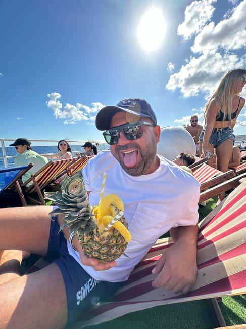 Malta: Comino, Blue Lagoon, Crystal Lagoon & Caves Cruise - Why the boat base works better than a simple drop-off