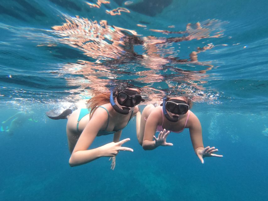 Malta: Comino, Blue lagoon, Crystal Lagoon Private Boat Tour - The two-hour limit and who will enjoy it most