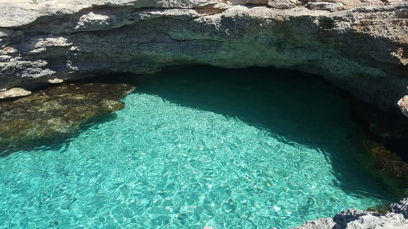Malta: Comino, Blue Lagoon, + Sea Caves Day Trip - Timing, weather, and the evening option