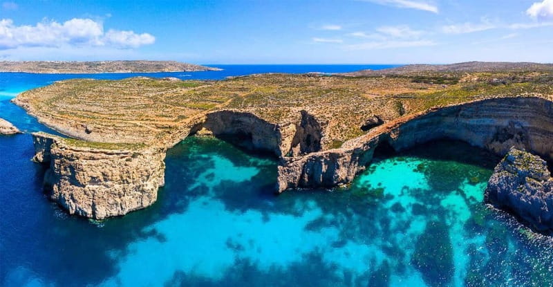 Malta: Comino+ Santa Maria Bay, Blue Lagoon + Seacaves tour - The five details that shape your day