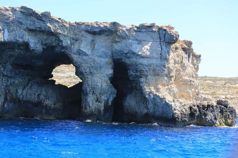 Malta: Comino+ Santa Maria Bay, Blue Lagoon + Seacaves tour - Caves, Elephant Rock, and the trip home
