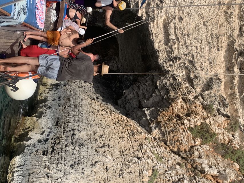 Malta: Comino+ Santa Maria Bay, Blue Lagoon + Seacaves tour - Food, drinks, and what to bring