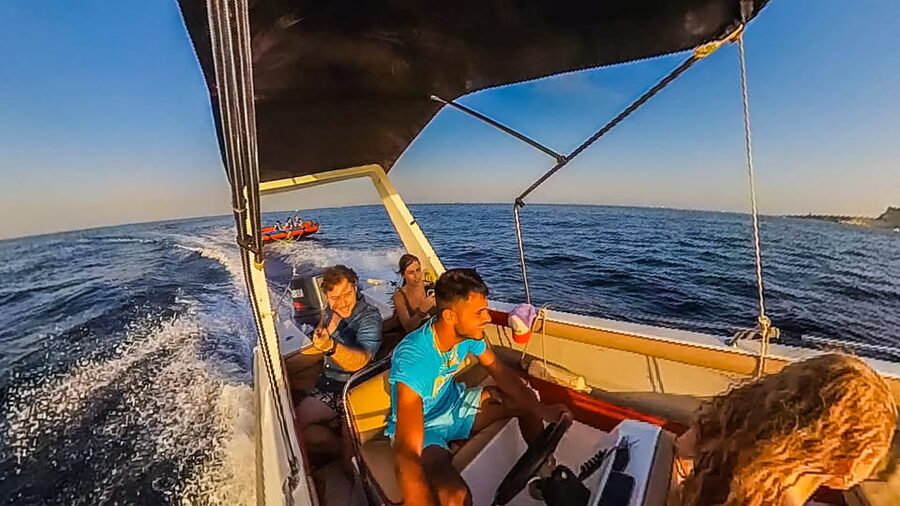 Malta: Crazy Sofa Ride Experience - Waiting in the Sun and Preparing Smartly