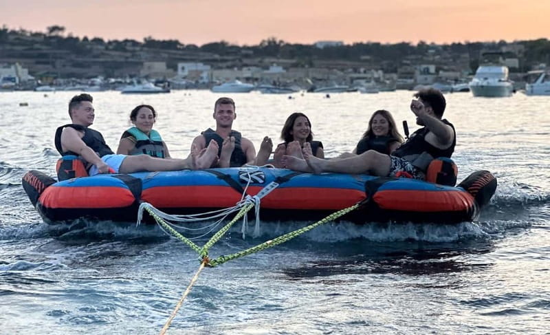 Malta: Crazy Sofa Ride Experience - Meeting the Crew Under Sensi Lido