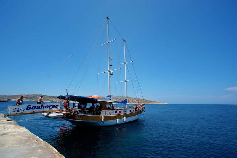 Malta: Gozo, Comino Island and Blue Lagoon Cruise - Santa Maria Caves and Elephant’s Head