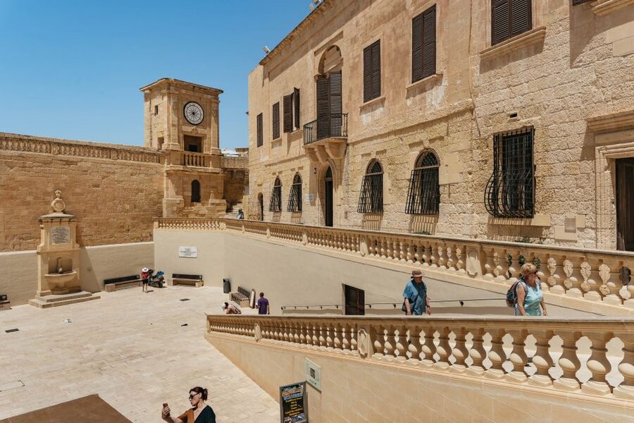 Malta: Gozo & Comino Islands, Blue Lagoon & Seacaves Tour - Should you book the Gozo and Comino boat tour?