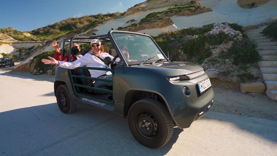 Malta: Gozo Private Chauffeured E-Jeep Tour with Ferry - What the chauffeurs add to the experience