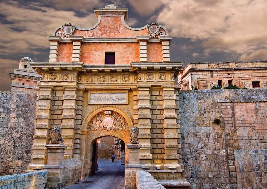 Malta: Highlights of Malta & Mdina Full Day Tour with Lunch - San Anton Gardens and a presidential setting