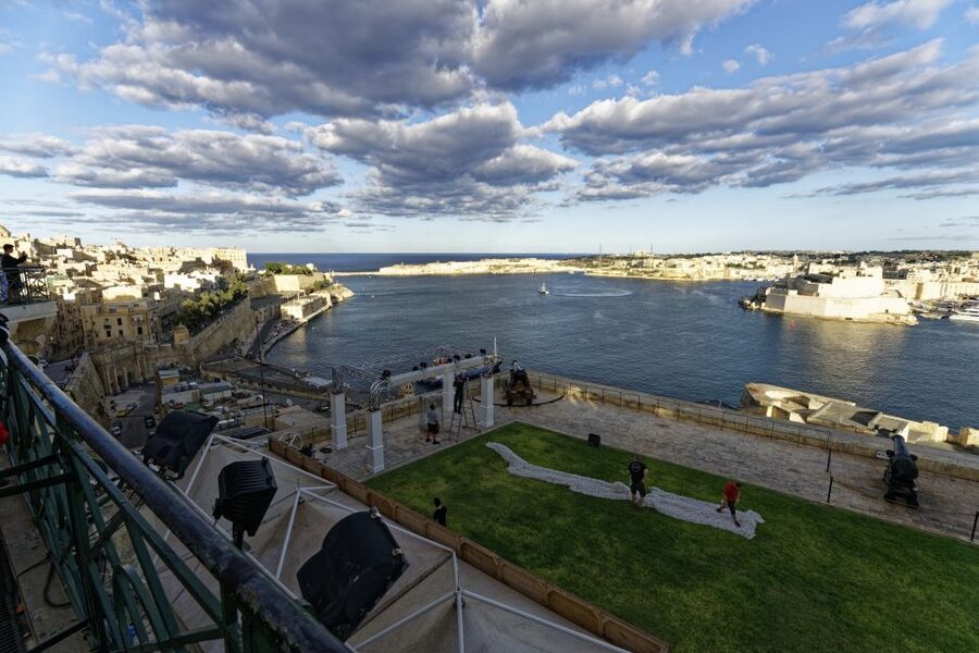Malta Historical Tour: Valletta & The Three Cities - The driver and guide question