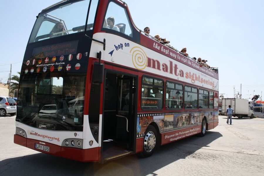 Malta: Hop-On Hop-Off Bus Tours - Sliema Ferries: get organized before boarding