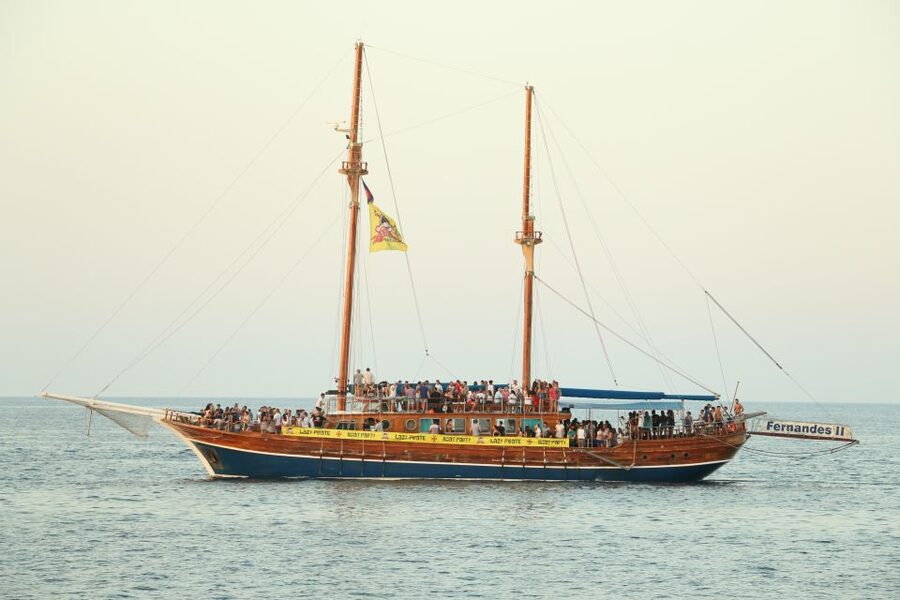 Malta: Lazy Pirate Boat Party with Drinks & Food - Sunset sailing along the Maltese coast