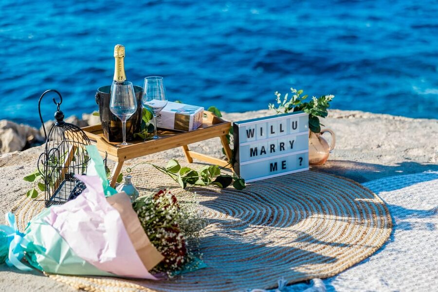 Malta: Marrige Proposal with Scenic Views and Picnic - Should you book this Malta proposal?