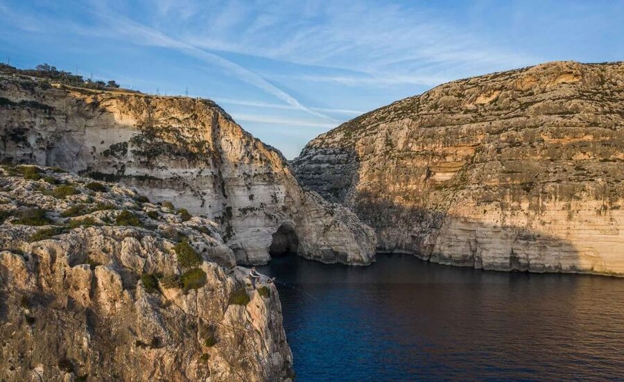 Malta: Marsaxlokk, Blue Grotto, and Qrendi Guided Tour - Guide quality and language choices