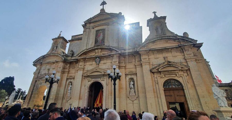 Malta: Mdina and Rabat Tour with Local Guide - Inside the quiet streets of Malta’s old capital